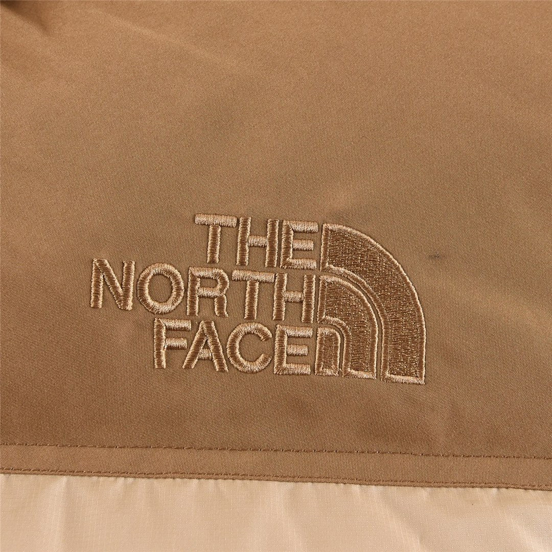 The North Face Retro Nuptse Jacket in Wheat Өвлийн сөдөн куртикнууд бэлэн ирлээ